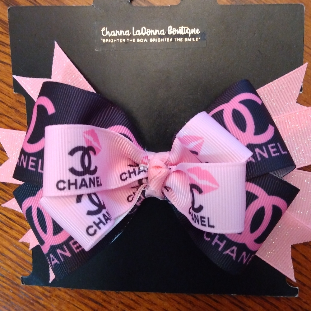 Hair bows